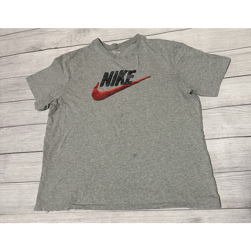 Nike Swoosh Grey Short Sleeve T-Shirt Mens Size XL Small Defect